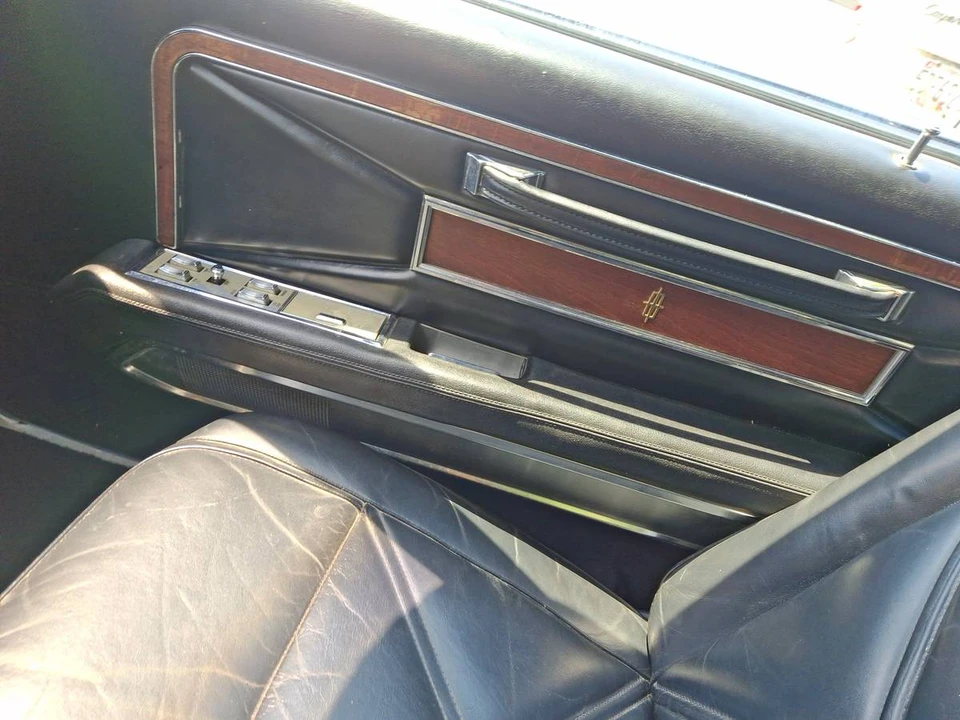 1971 Lincoln Continental 5th Gen - Image 7 of 11