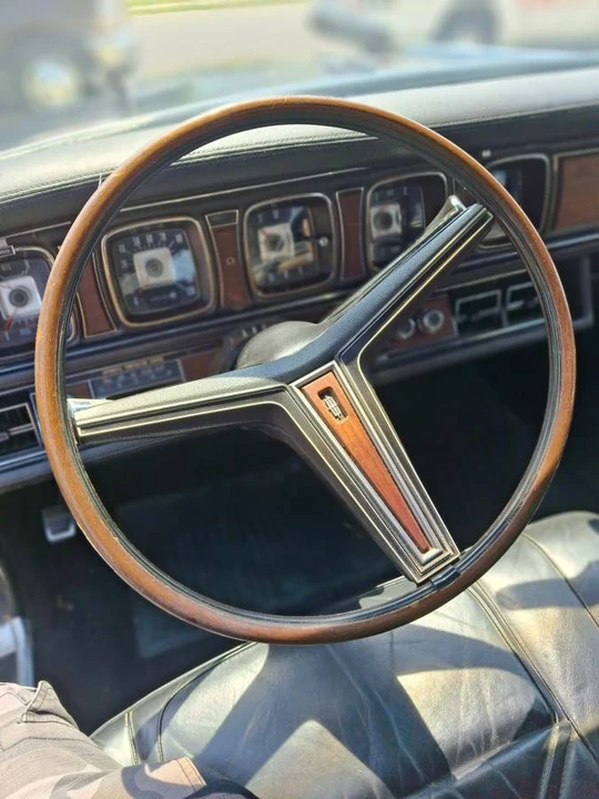 1971 Lincoln Continental 5th Gen - Image 9 of 11