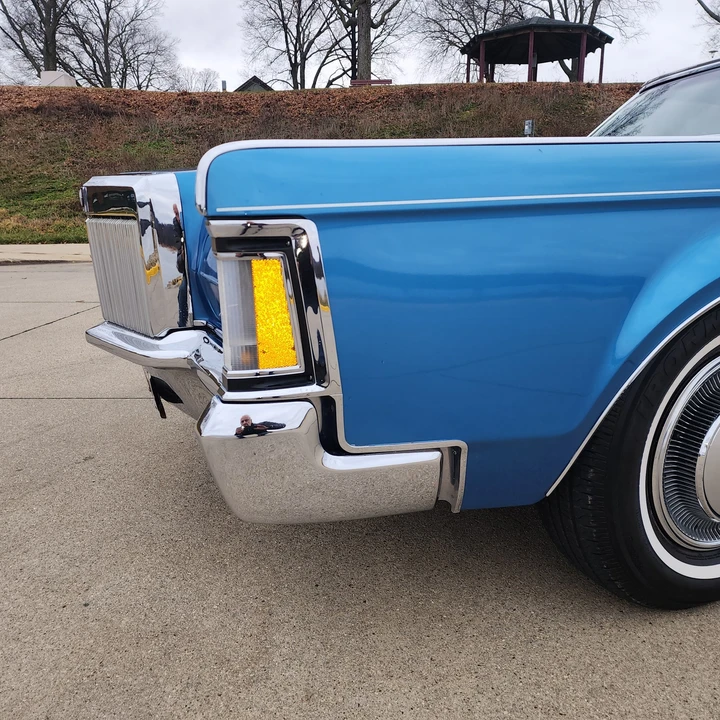 1971 Lincoln Continental 5th Gen - Image 12 of 21