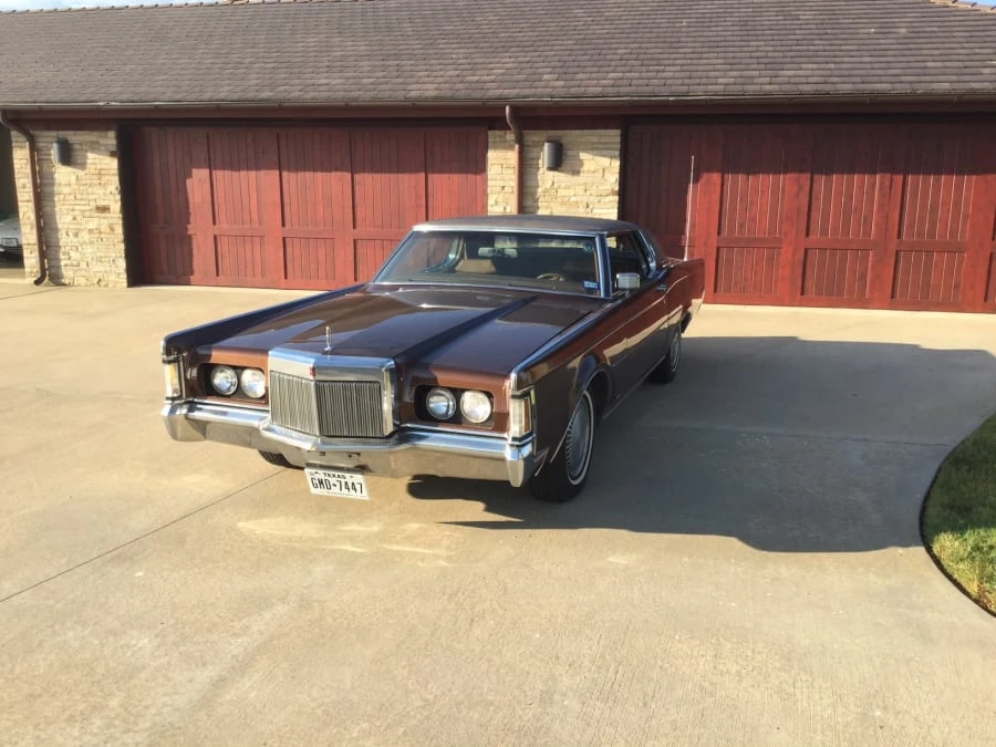 1971 Lincoln Continental 5th Gen - Image 9 of 10