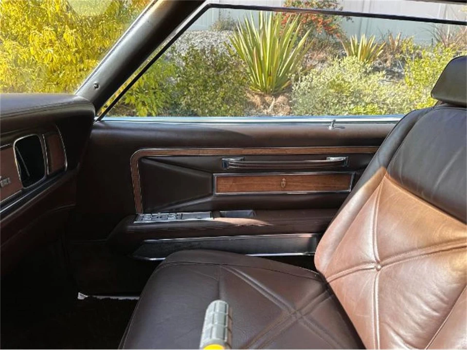 1971 Lincoln Continental 5th Gen - Image 8 of 21