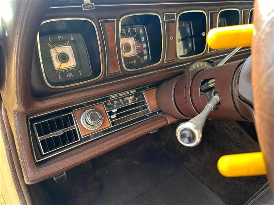 1971 Lincoln Continental 5th Gen - Image 6 of 21