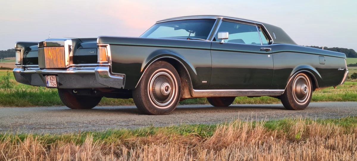1971 Lincoln Continental Mark III - Image 12 of 30