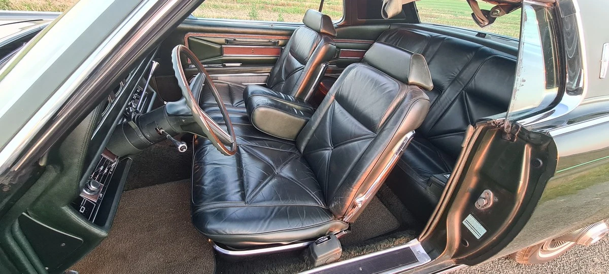 1971 Lincoln Continental Mark III - Image 27 of 30
