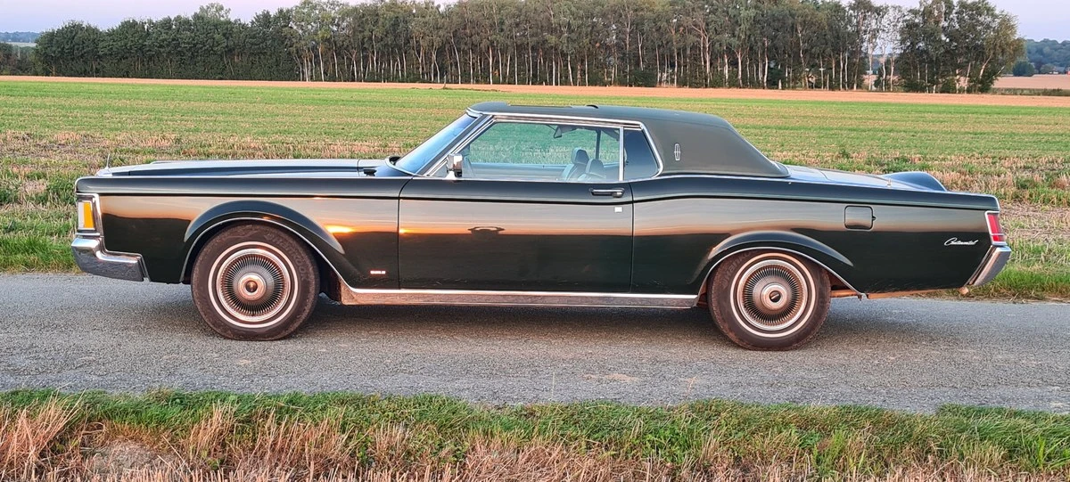 1971 Lincoln Continental Mark III - Image 5 of 30