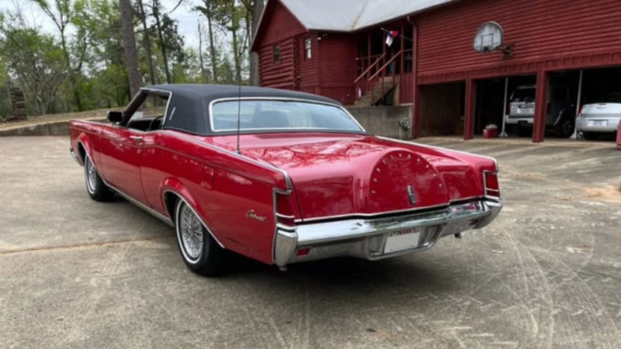 1971 Lincoln Continental Mark III - Image 3 of 31
