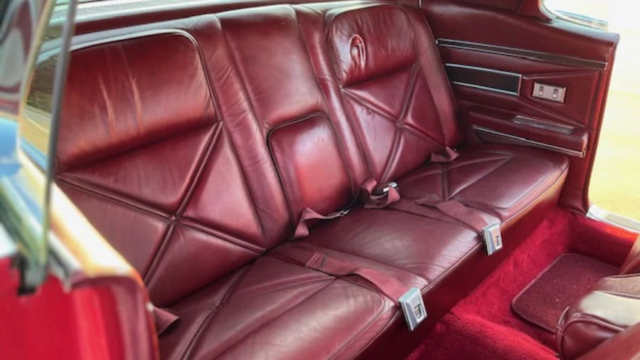 1971 Lincoln Continental Mark III - Image 5 of 31