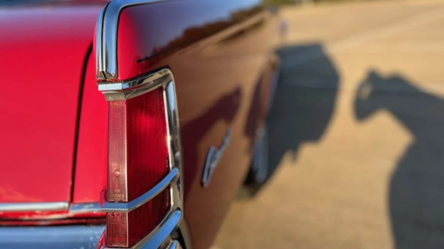 1971 Lincoln Continental Mark III - Image 31 of 31