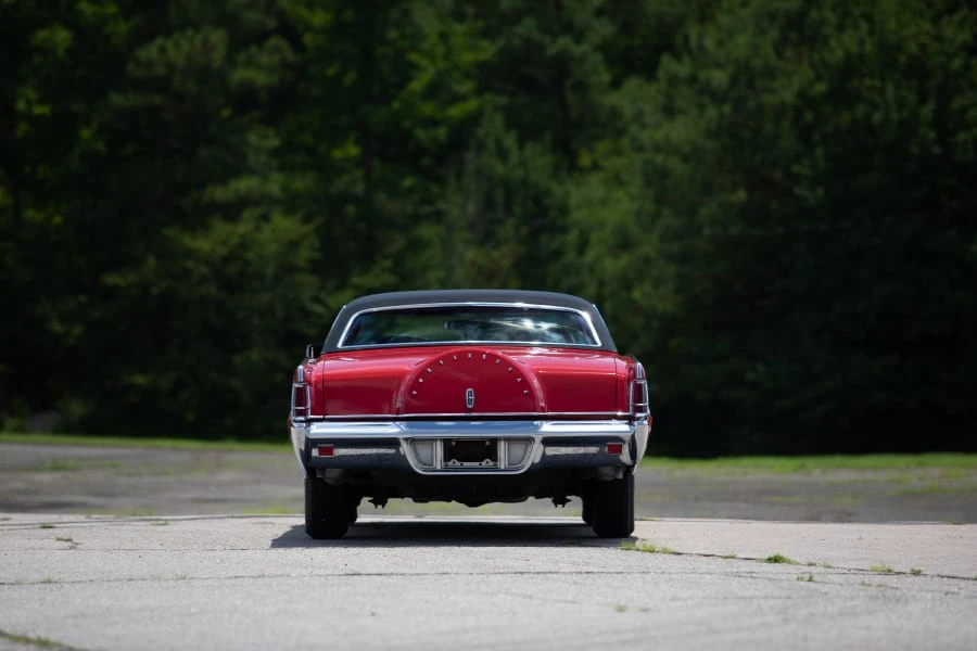1971 Lincoln Continental Mark III - Image 6 of 24