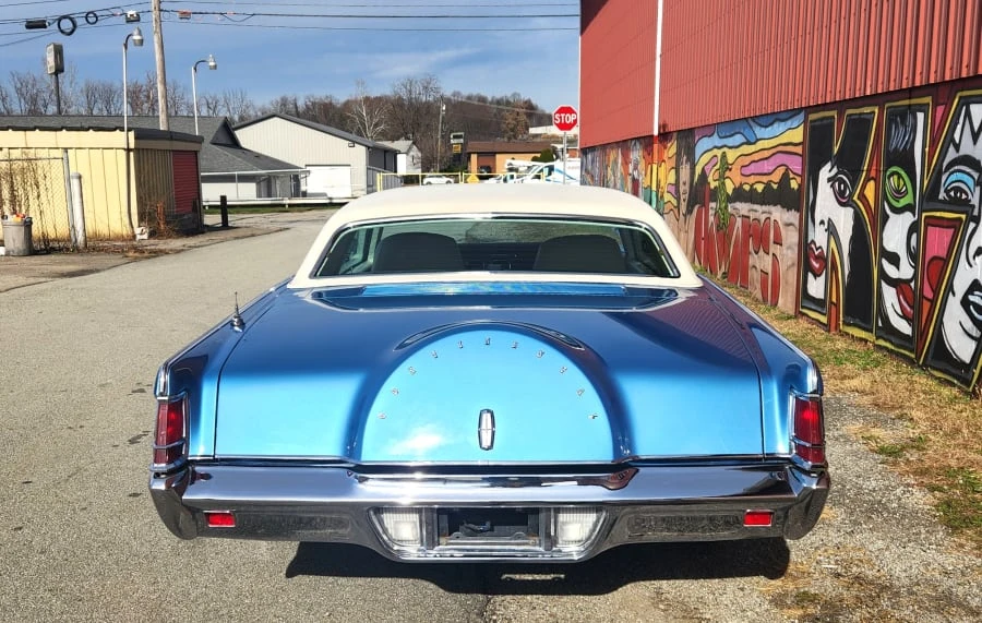 1971 Lincoln Continental Mark III - Image 5 of 19