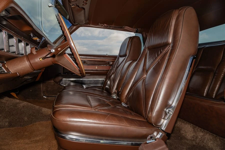 1971 Lincoln Continental Mark III - Image 30 of 31