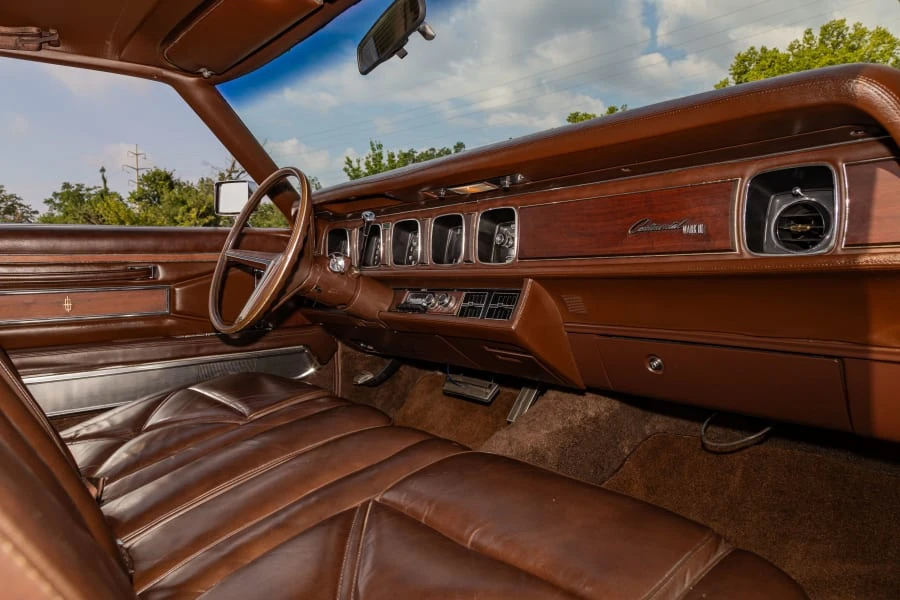 1971 Lincoln Continental Mark III - Image 20 of 31