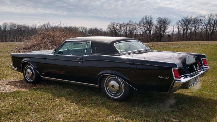 1971 Lincoln Continental Mark III - Image 6 of 9