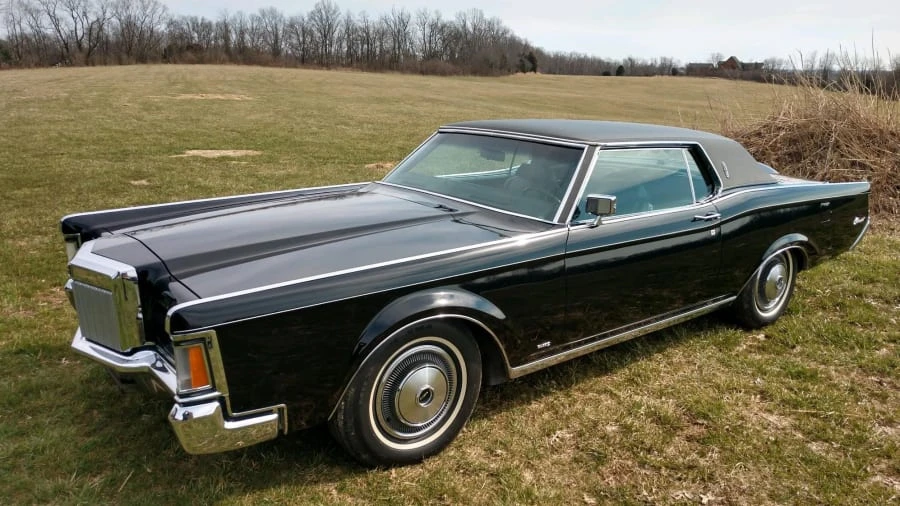 1971 Lincoln Continental Mark III - Image 7 of 9