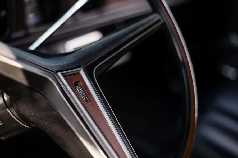 1971 Lincoln Continental Mark III - Image 22 of 31
