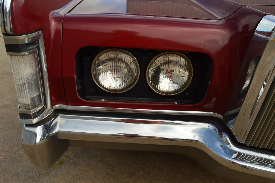 1971 Lincoln Continental 5th Gen - Image 11 of 31