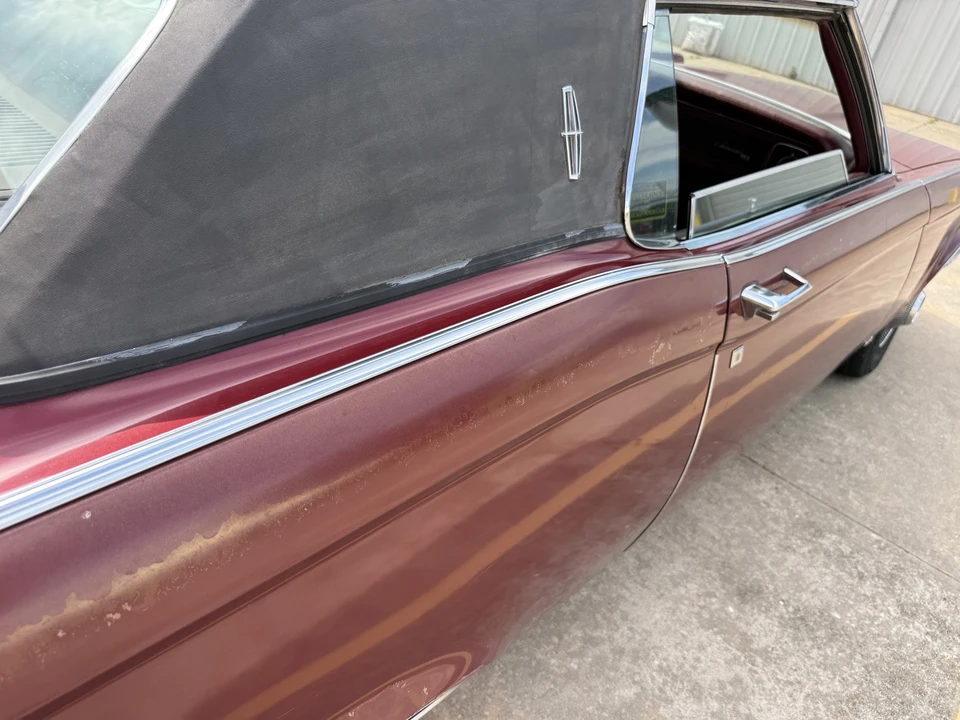 1971 Lincoln Continental 5th Gen - Image 26 of 31