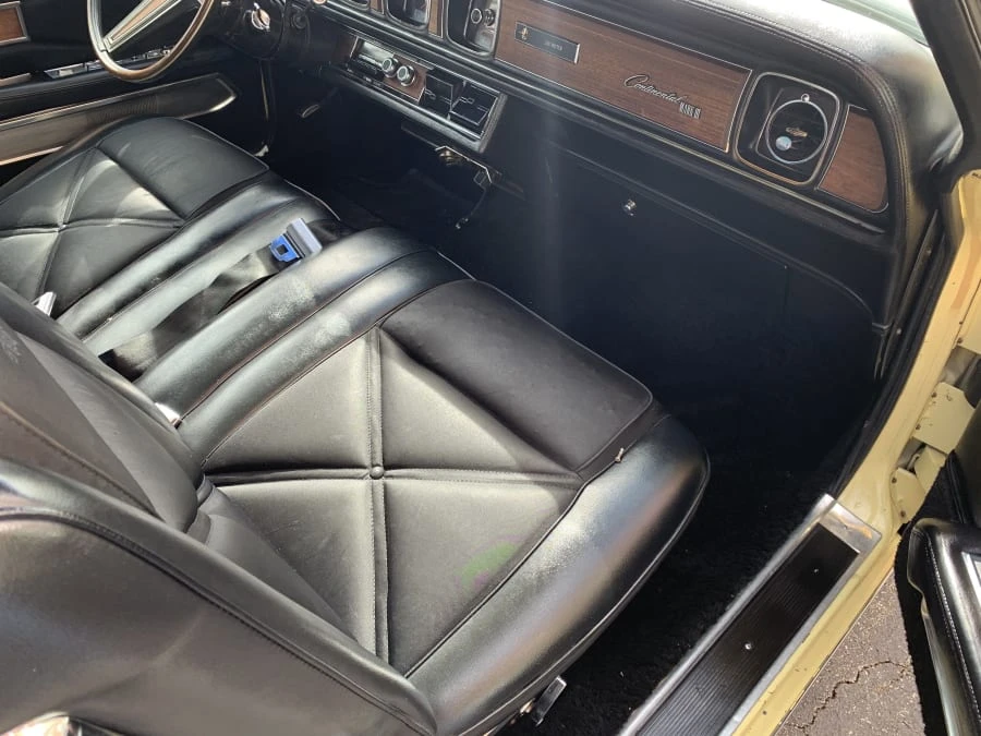 1971 Lincoln Continental Mark III - Image 5 of 7