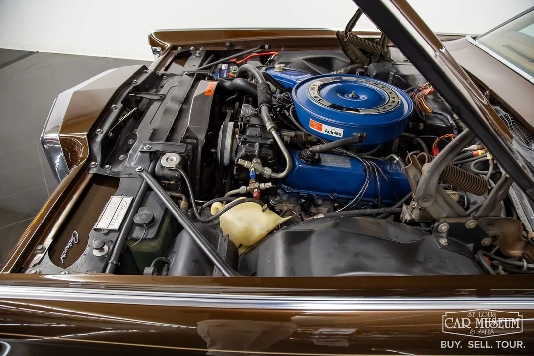 1971 Lincoln Continental Mark III - Image 16 of 21