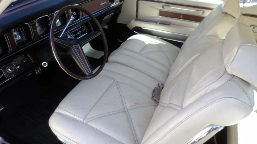 1971 Lincoln Continental Mark III - Image 4 of 12