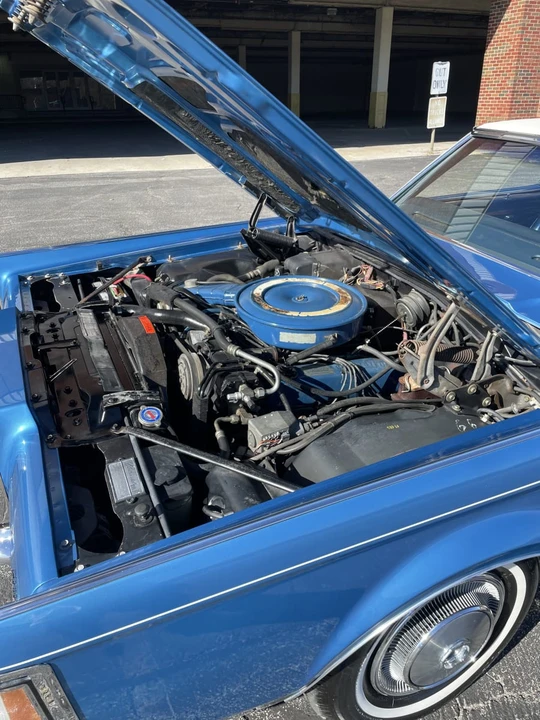 1971 Lincoln Continental Mark III - Image 19 of 23