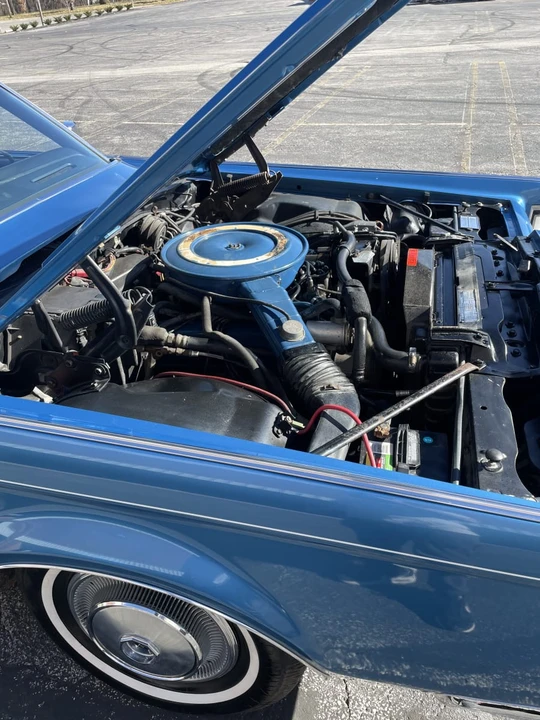 1971 Lincoln Continental Mark III - Image 18 of 23