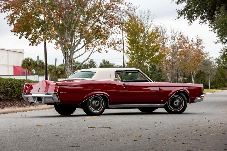 1971 Lincoln Continental 5th Gen - Image 2 of 31