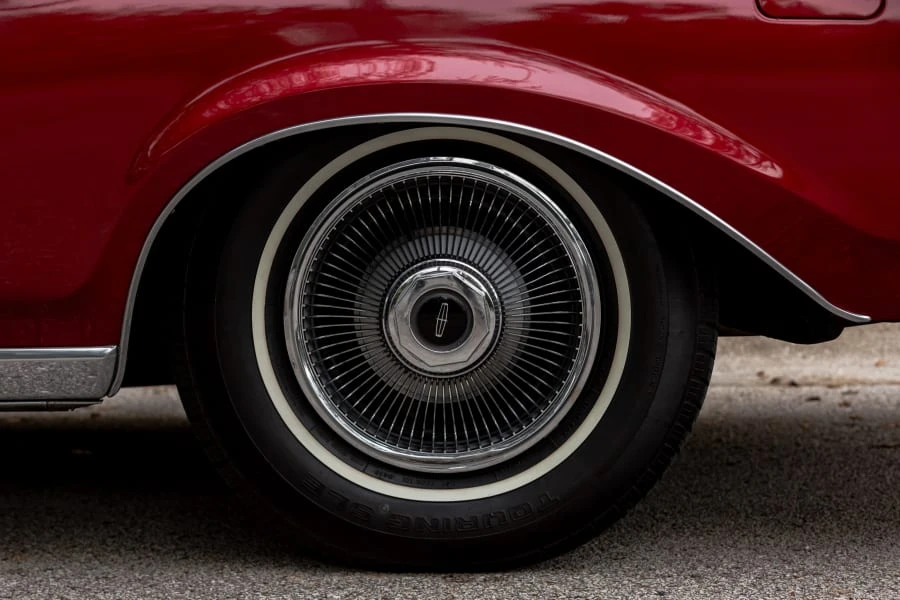 1971 Lincoln Continental 5th Gen - Image 11 of 31