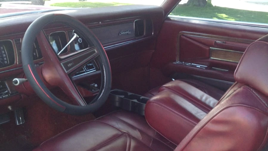 1971 Lincoln Continental Mark III - Image 4 of 10