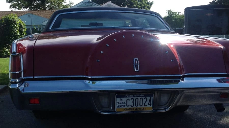 1971 Lincoln Continental Mark III - Image 7 of 10