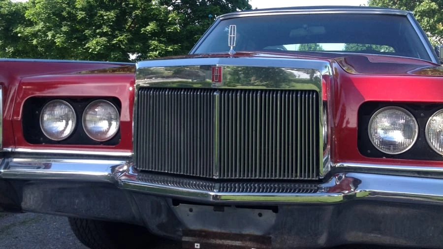 1971 Lincoln Continental Mark III - Image 8 of 10