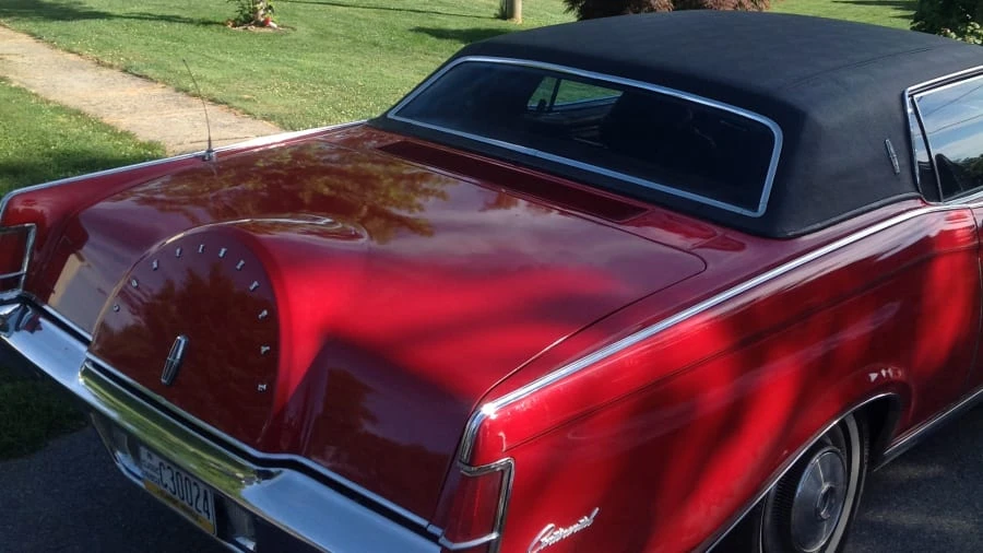 1971 Lincoln Continental Mark III - Image 9 of 10