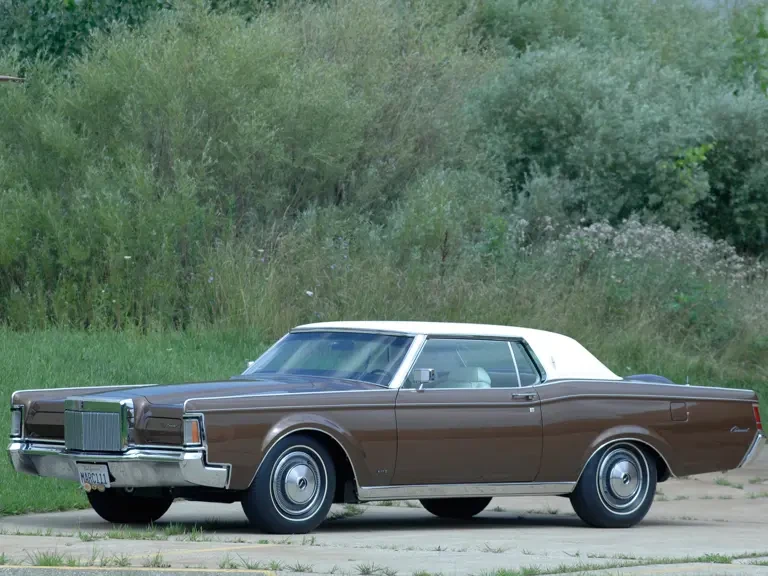 1971 Lincoln Continental Mark III - Image 2 of 2