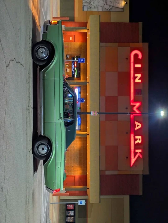 1971 Lincoln Continental Mark III - Image 2 of 9