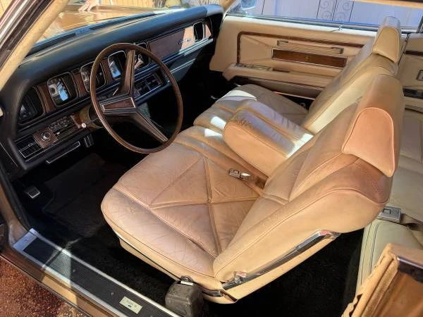 1971 Lincoln Continental Mark III - Image 20 of 22