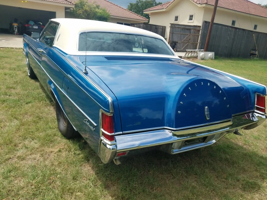 1971 Lincoln Continental Mark III - Image 3 of 11