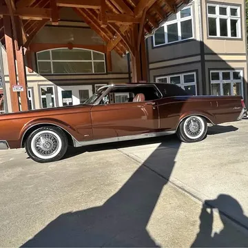 1971 Lincoln Continental Mark III