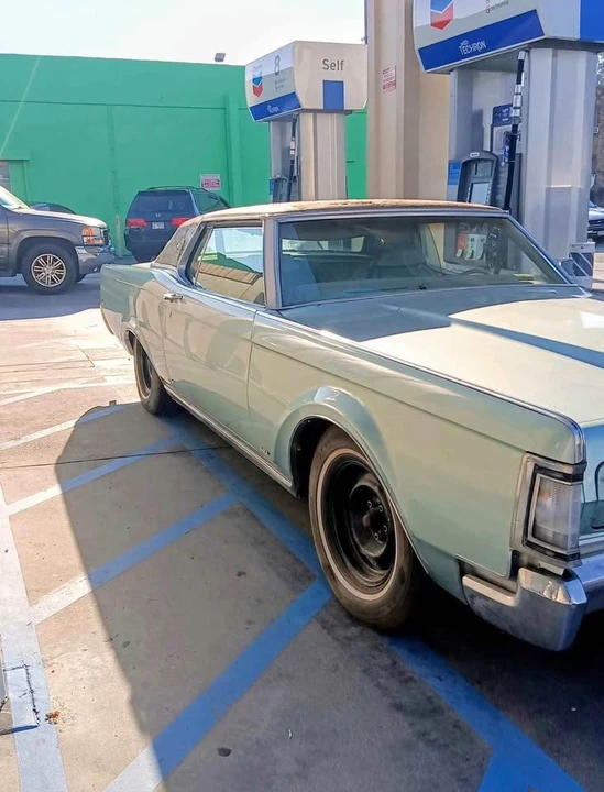 1971 Lincoln Continental 5th Gen - Image 5 of 5
