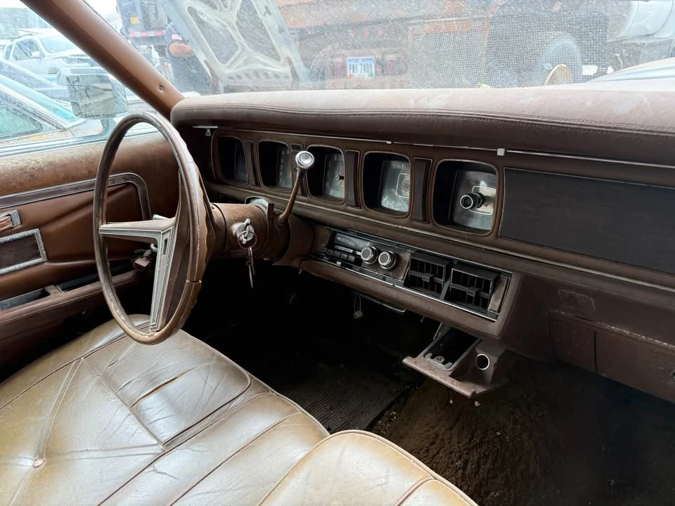 1971 Lincoln Continental 5th Gen - Image 7 of 16