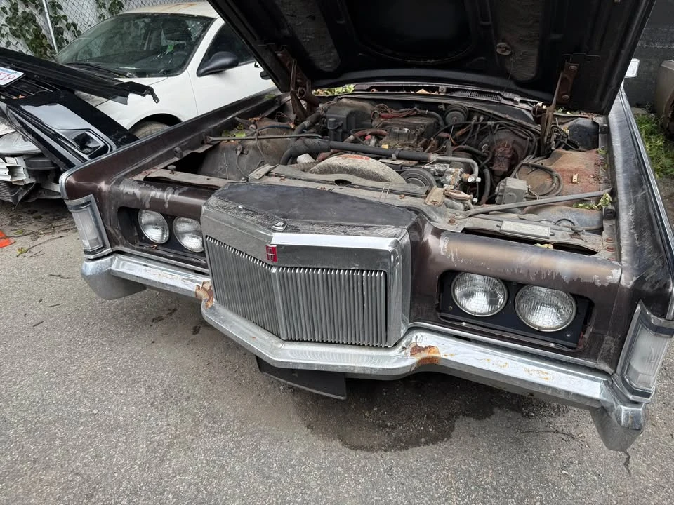 1971 Lincoln Continental 5th Gen - Image 15 of 16