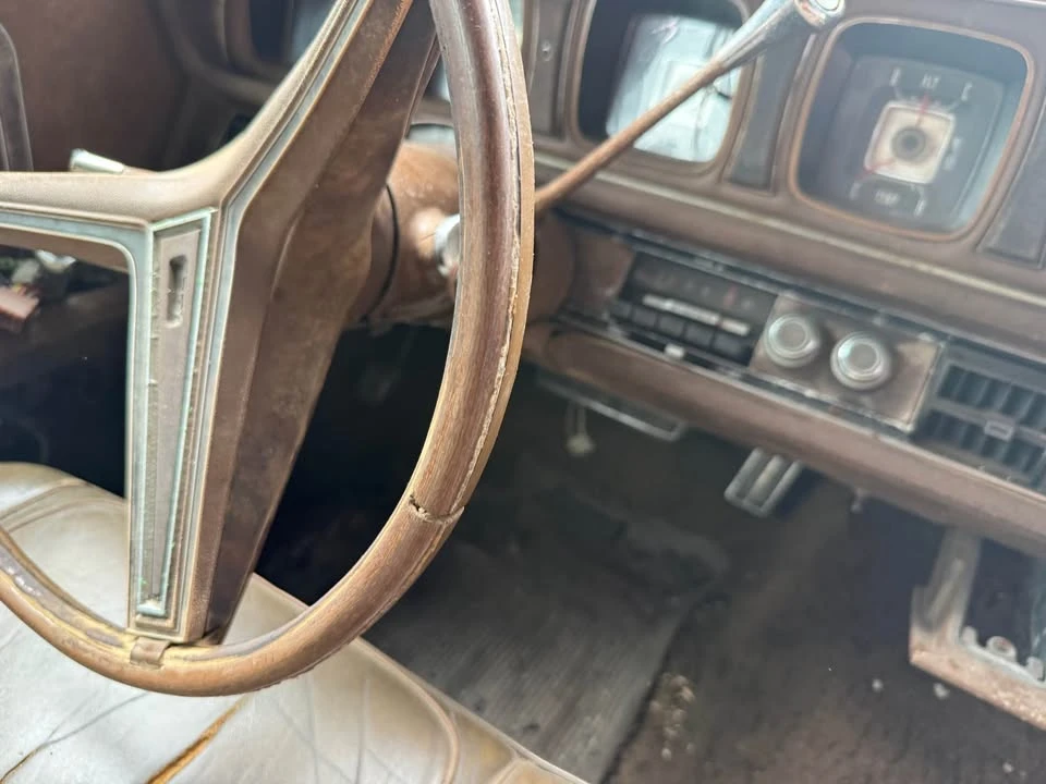 1971 Lincoln Continental 5th Gen - Image 9 of 16