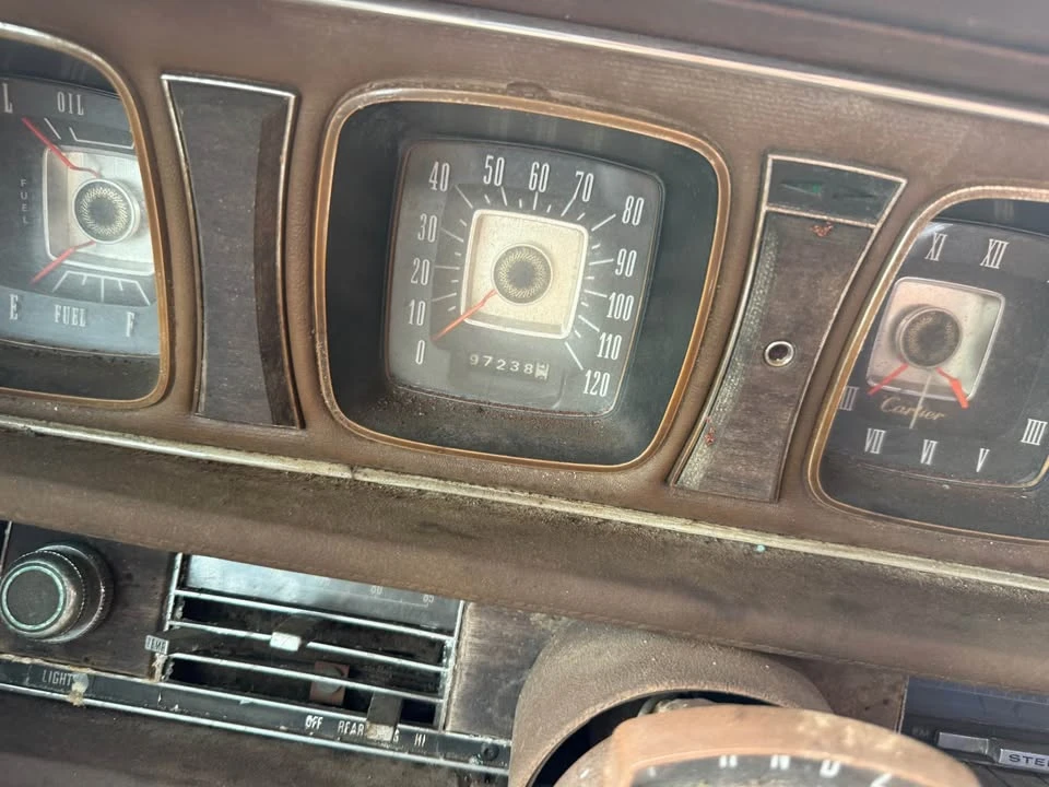 1971 Lincoln Continental 5th Gen - Image 10 of 16