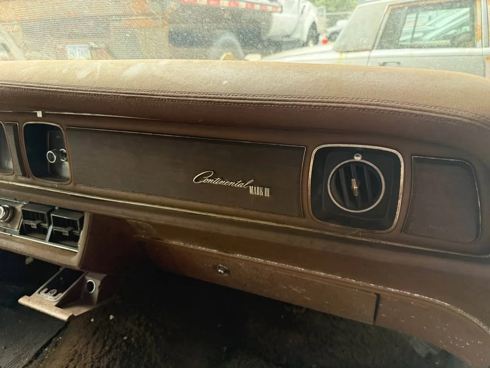 1971 Lincoln Continental 5th Gen - Image 8 of 16