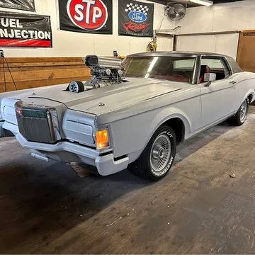 1971 Lincoln Continental Reserve Sedan 4D