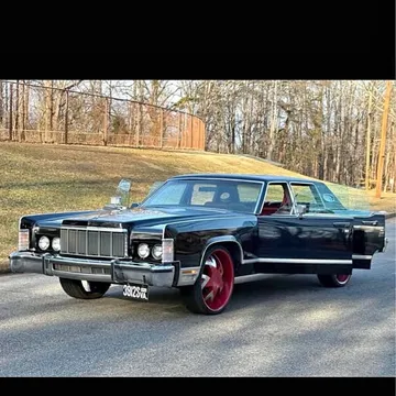 1971 Lincoln Continental Sedan 4D