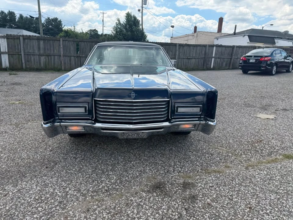 1971 Lincoln Continental 5th Gen - Image 2 of 16