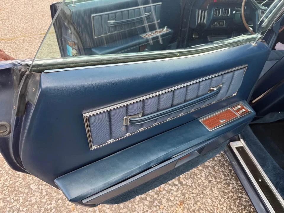 1971 Lincoln Continental 5th Gen - Image 12 of 16
