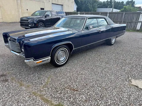 1971 Lincoln Continental Sedan 4D