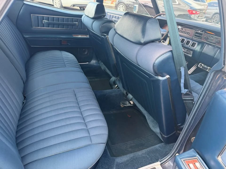 1971 Lincoln Continental 5th Gen - Image 15 of 16