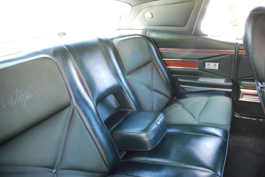1971 Lincoln Continental Mark III - Image 8 of 12